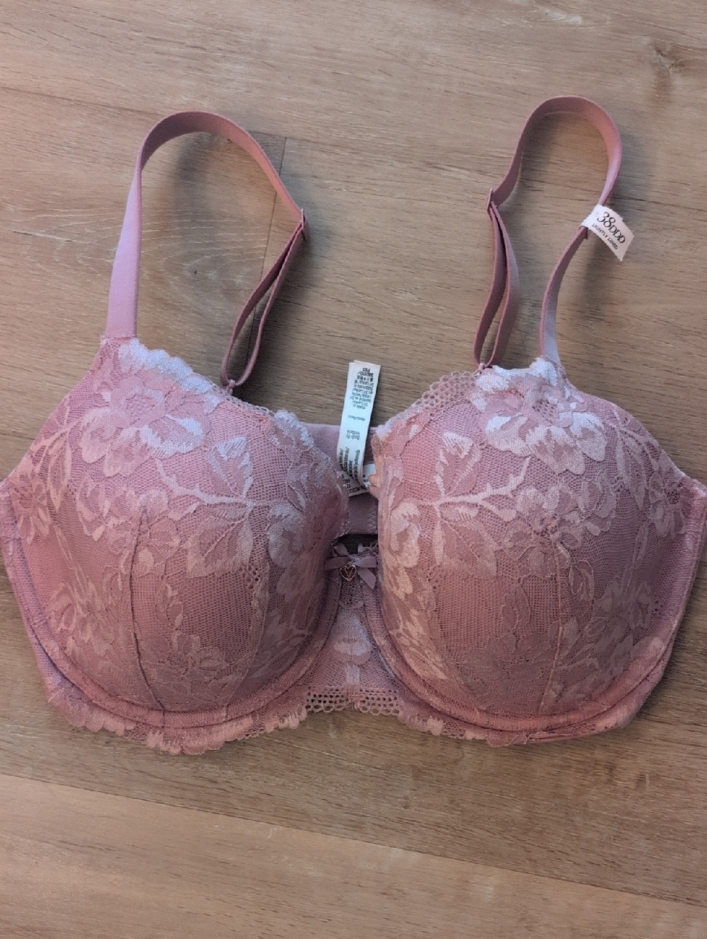 Victoria's Secret Pink Lace Underwire Push-Up Bra